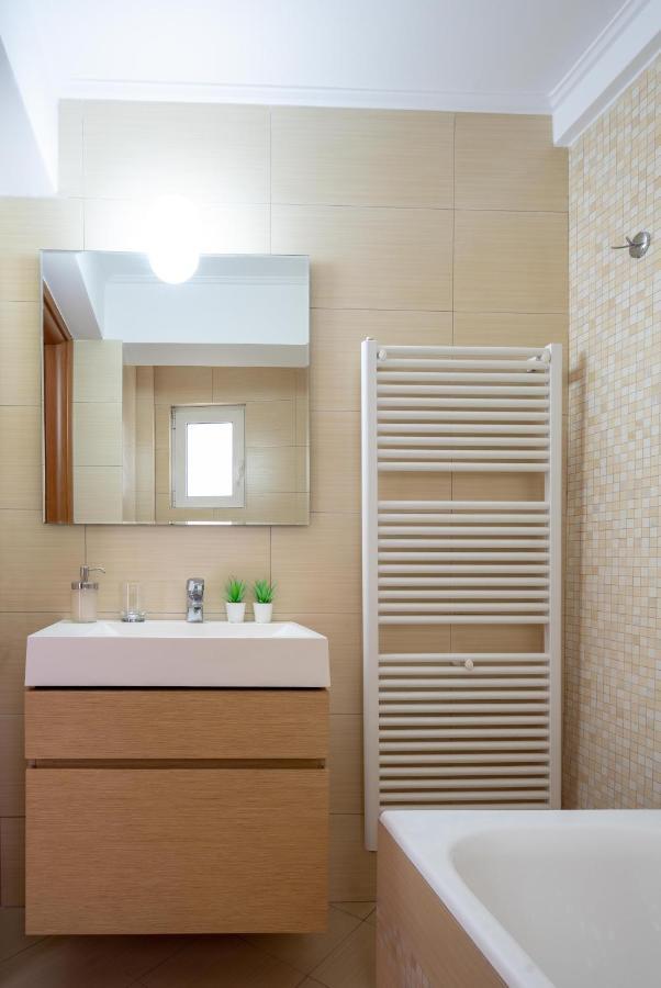 “Greek Aura” Luxury Lodging In Koukaki Atenas Exterior foto